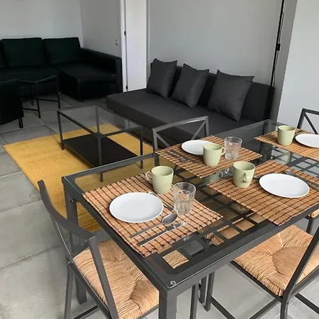 Apartment Great In The Heart Of